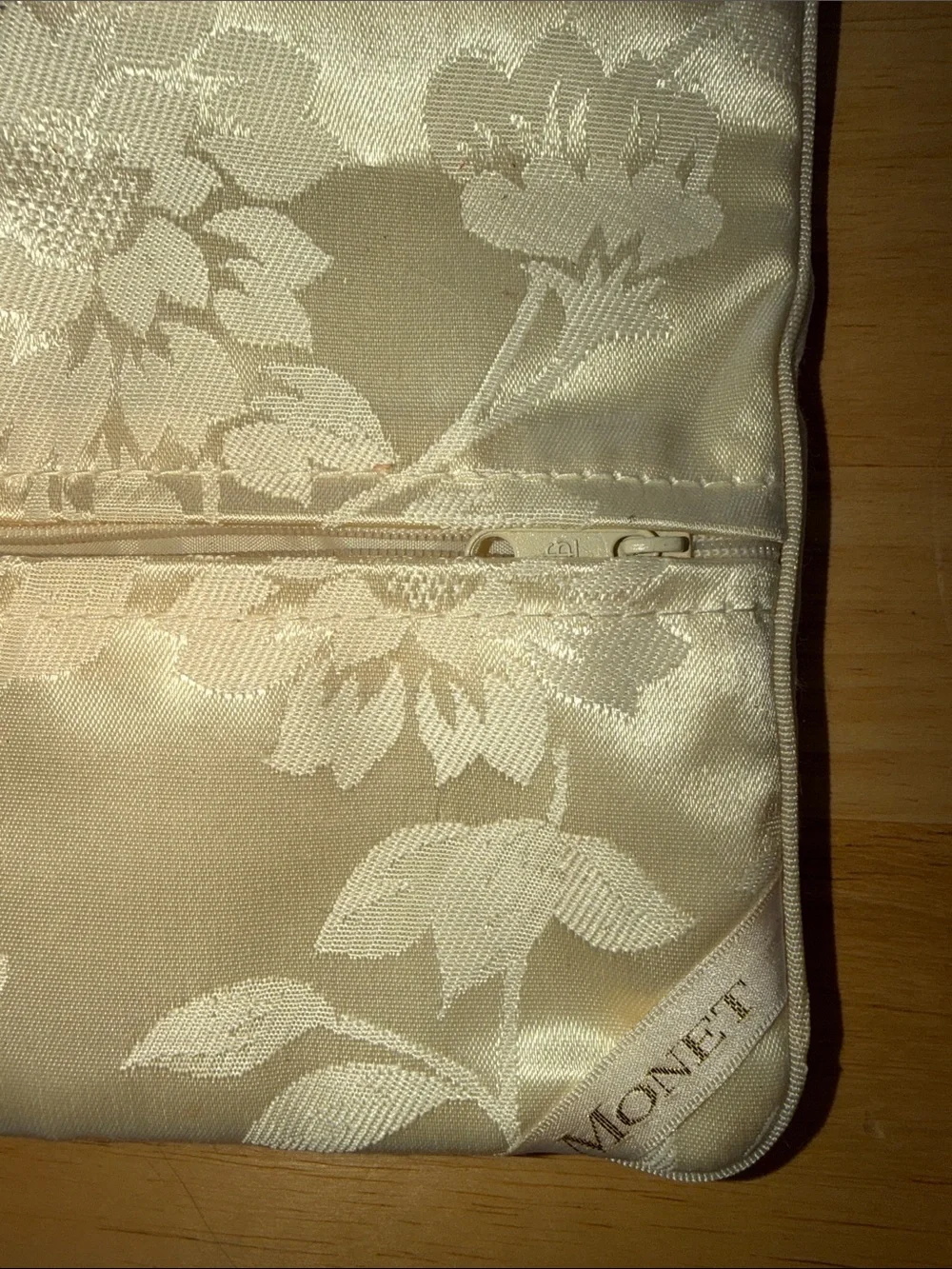 Vintage Monet Jewelry Ivory Flowered Fabric Zippered & Roll Travel Case